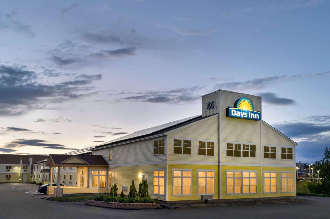 Days Inn By Wyndham Airport/Maine Mall South Portland Exteriér fotografie